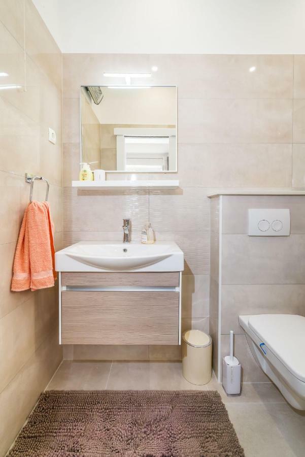 Apartment Newcity Novigrad (Dalmatia) Exterior foto