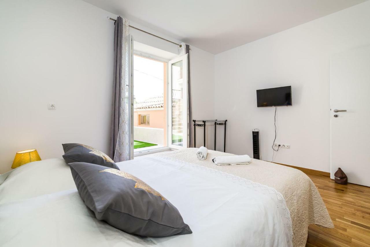 Apartment Newcity Novigrad (Dalmatia) Exterior foto